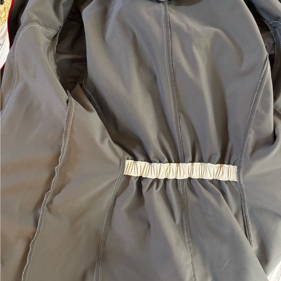 Khaki Women’s Rain Coat - like new! - Picture 10 of 11